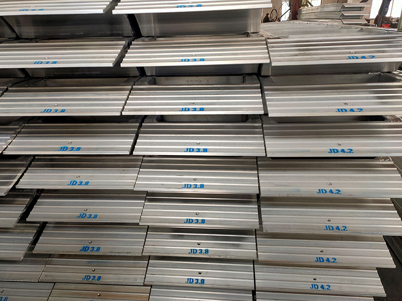 收割機(jī)鋁梯